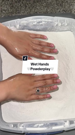 Wet Hands Powderplay 🤍 Powdered Gloves🌫️ Loving this mix 🫶🏼 #asmrpowderplay #powderplay #powderplayasmr #ajax #babypowder