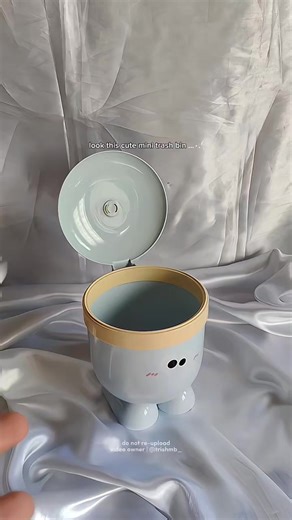 The Perfect Mini Trash Can for Your Desk