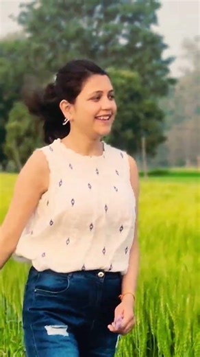 “Happiness is my favorite filter.” #love #emtionalstory #viral #viralvideo