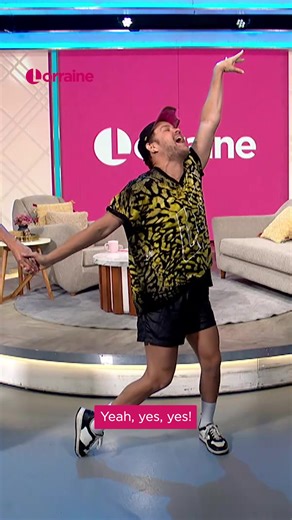 With research showing dancing can boost your brain and fitness, we’re joined by Justin Neto, a US choreographer who's gone viral thanks to his high energy dance classes! 🕺