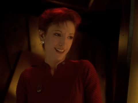 The Jem'Hadar and Cardassian Fight In Quark's Bar