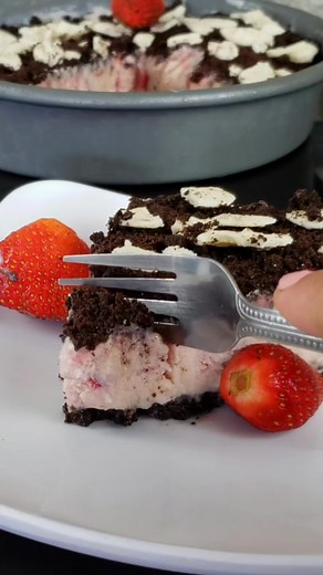 Delicioso postre de fresas en horno en minutos