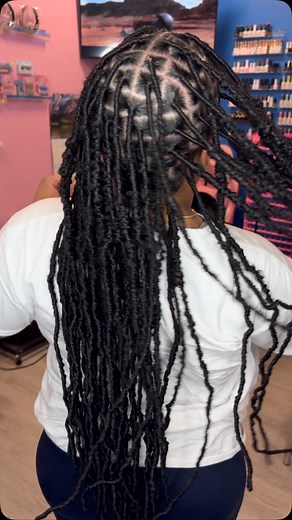 Soft locs over real locs😍 the best to ever do itttt🫶🏽 #softlocs #locs #lochairstyles #fyp #explorepage #locsforwomen #loclove #hairstylist #dmv #hampton #chesapeake 💇🏽‍♀️: @solovelylocs1 | Nicole Williams