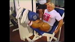 367K views · 5K reactions | Leg day with legend Tom Platz aka Quadzilla | Simplyshredded.com | The Ultimate Lifting Experience | Facebook