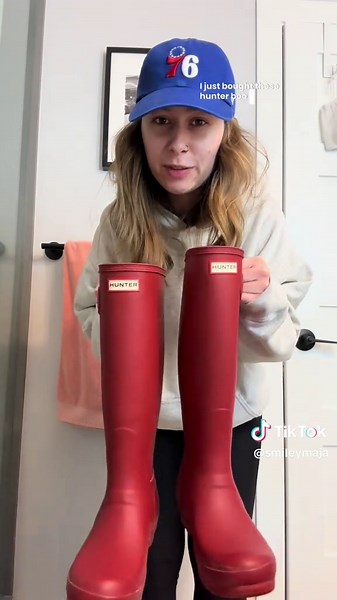 Stretching Hunter Rain Boots: Tips and Tricks
