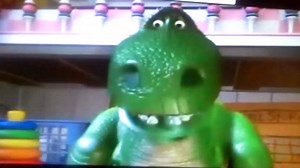 Toy Story Tyrannosaurus Rex Roars At Mr Potato Head