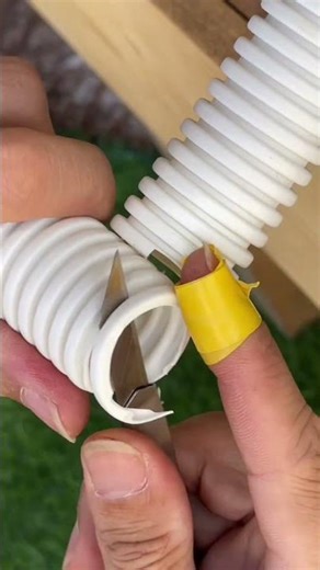A simple technique to join a flexible PVC pipe. #diy