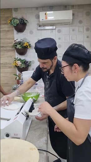 Curso de pizza mão na massa. Aprenda c/ qualidade, antes, e depois! Increva-se (11) 96722-9386