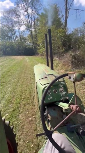 Driving the Oliver 70 with dual exhaust #tractor #farmequipment