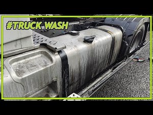How to wash a super filthy semi truck?? Happy 2024💫 #truckwash #volvotrucks