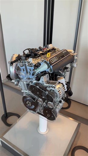 ¿Por qué el 5 cilindros de Audi ha ganado 9 veces Motor Del Año? | Audi Rs3