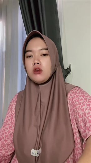 Mreun Dhenia Gunawan: Seru dan Lucu di Pitaan