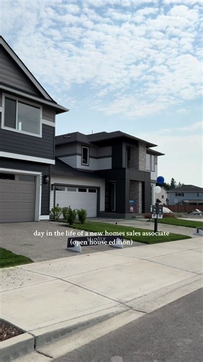 Day in the Life of a New Home Sales Associate