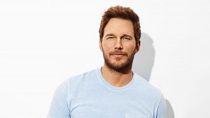 Chris Pratt has the funniest reaction to being stung in the eye: Superheroes don't impress bees