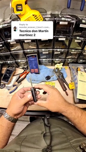 814K views · 10K reactions | infiniti g35 2004 #Cerrajero | lock Smith solutions | Facebook