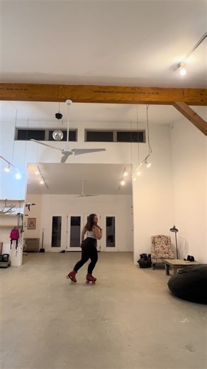 #rollerskating #skate #rollerdance #studio #skateaesthetic | rollerskating