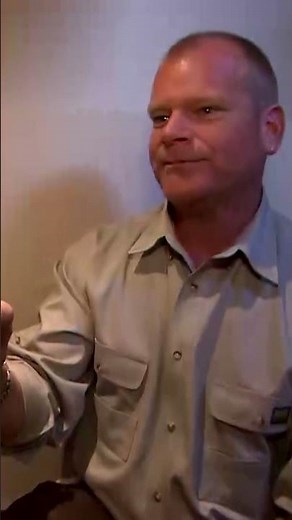 Mike Holmes Discovers Termites!