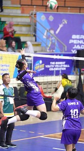 1M views · 14K reactions | Booms Spike Arimbi di depan net bola voli #arimbi #volleyball #highlight #viral #voli | Almirwan Arena | Facebook