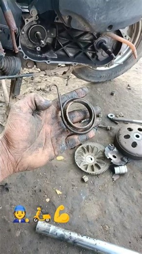 Maestro clutch cover spring replace 💪💪🧑‍🔧🧑‍🔧🧑‍🔧🏍️#automobile #