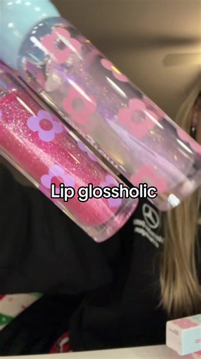 ✨🤍 | Glossy Lips