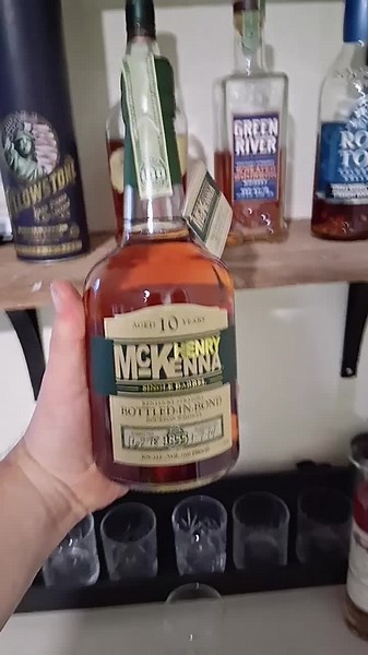 A Guide to Bourbon Whiskey Collecting: Bottled in Bond Explained