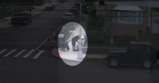 Mail carrier speaks out about being robbed at gunpoint in Queens