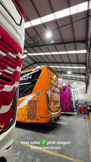 Aneka Bintang: Java's Queen Bus Launch