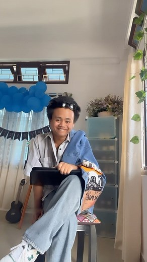 Going Manali for sarkari exam 😅🤚Wearing shoe from @kick_flexx | David Khamthin