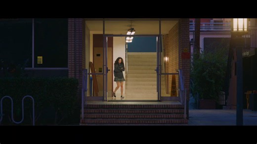 Teacher's pet: Official trailer