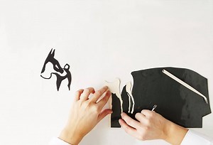 John Allen’s designs were re-interpreted in leather using #LOEWE’s innovative marquetry technique. Combining craftsmanship and technology, in this elaborate manual inlay process, motifs are created from variously shaped and coloured laser-cut fragments of leather. Find out more about LOEWE's leather marquetry technique on www.loewe.com/projects #LOEWEprojects | LOEWE