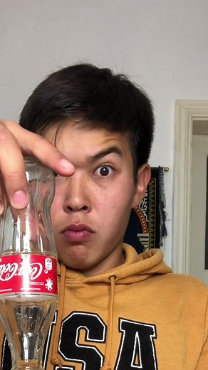Science Experiment with Coca-Cola and Soda Bubbles