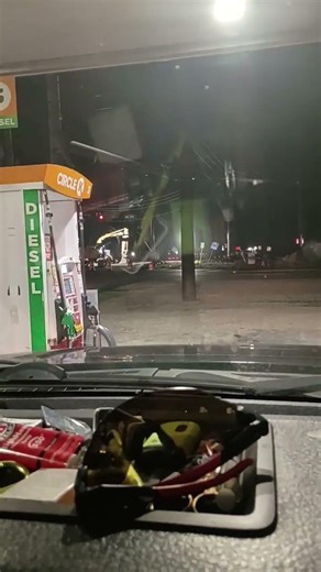 Texas construction workers. working hard #Saturday #roadwork