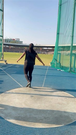 This is what real Discus Power looks like 💥🔥 #Shorts