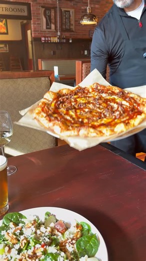 Brisket meets barbecue on our crispy thin crust. 🧀🔥 Try the BBQ Brisket Thin Crust Pizza, bold, cheesy, and here for a limited time on Uno’s Winter Menu. | Uno Pizzeria & Grill