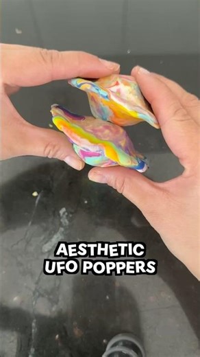 The easiest ASMR fidget you can make yourself! #satisfying #diy #craft #asmr #teammarietta