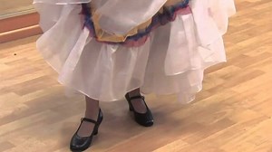 Traditional Mexican Dance Steps