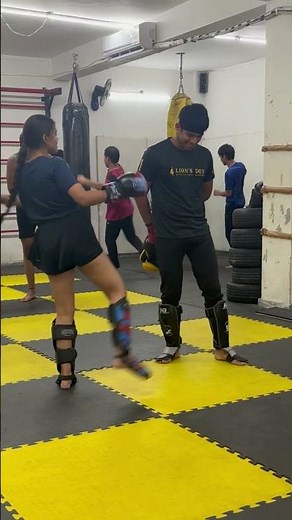 Core conditioning #fighttraining #martialarts #mma #muaythai #combatsport #coreconditioning