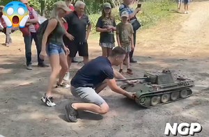 225K views · 5.4K reactions | TOYS FOR THE BIG BOYS!  OfficialArmortek :Testing the power of an RC Armortek tank at Militracks 2022. | NextGen PHDefense | Facebook