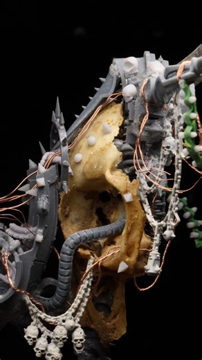 Carlos Bilis | YouTube Bilis Scrath //Araña de Castigo// Chapter 3- How to customize your army. Next generation tutorials. In this new chapter, I want... | Instagram