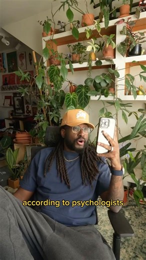 In case you’re wondering… yes, I tell plants dad jokes. They’re my children… they call me Papi.