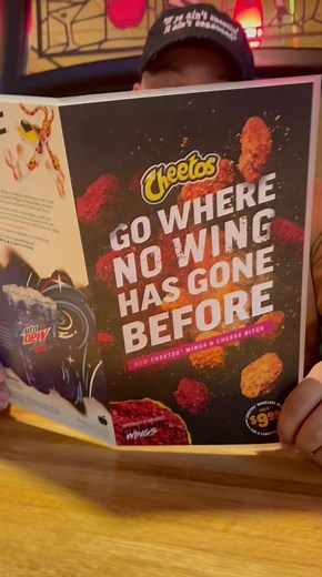 Trying Applebee's New Cheetos Wings and Cheese Bites Review