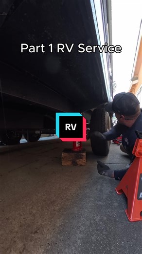 Replacing Springs and Servicing RV Axles: Part 1