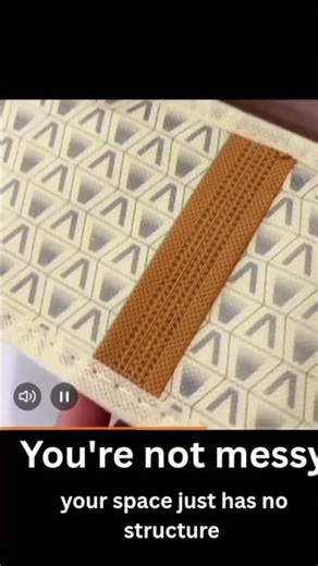 This simple drawer organizer instantly transforms clutter into order. Small change. Big difference.