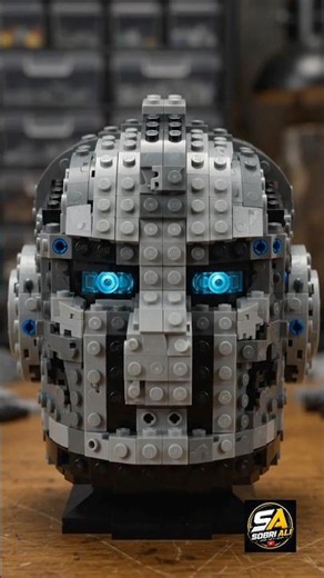 Building a LEGO Robot Head 🤖| Satisfying LEGO ASMR #Shorts