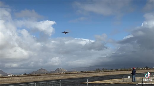 Here is a video of me flying my 91 inch Laser. No it’s not the crazy XA that a lot of you do, but I was definitely having a lot of fun with it. | Mark Trent