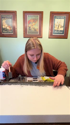 Build an HO Scale Model Railroad Kit with Me