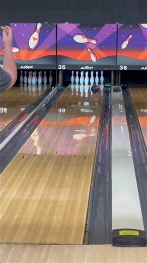 Venom shock on house shot 🎳 #bowling #motivnation