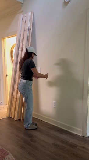 ad Beginner Friendly DIY Console Table! 😍 I’m using Dixie Belle Paint Company products and wood from The Home Depot #diy #diyprojects #dbpbrandambassador #interiordesign #neutralstyle #homedecoration | The Flipped Piece