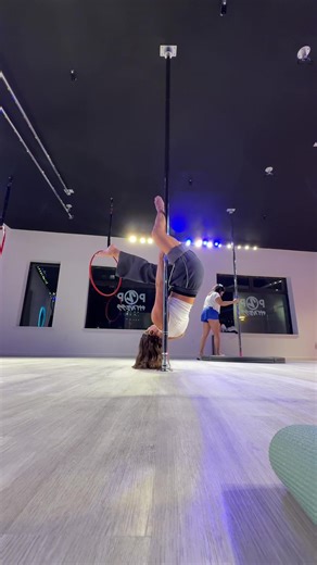 Pole practice ✨ #poleclass #poletok