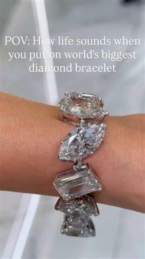 Trying On the World's Biggest Diamond Bracelet 😱 Insane Carat Weight #diamondstyle #naturaldiamonds